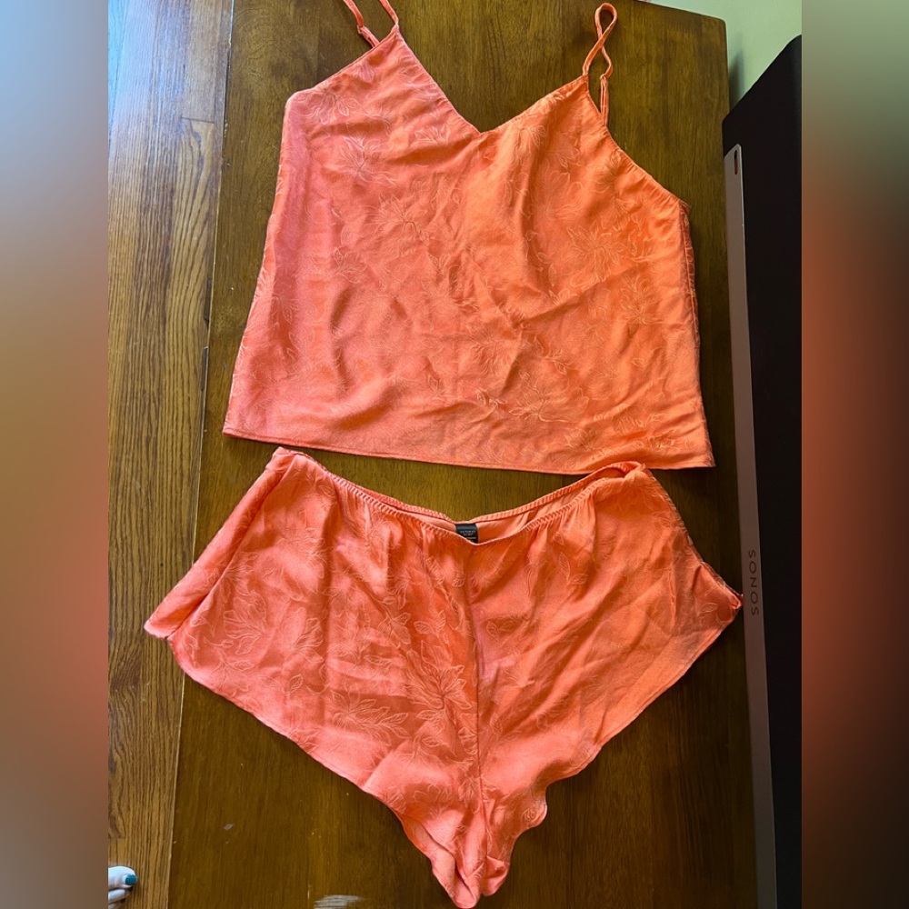 Victoria's Secret Salmon Color 2 pc Lingerie Size L